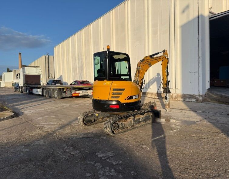 SANY  SANY SY35U ***EQUIP COMPLET--A/C***